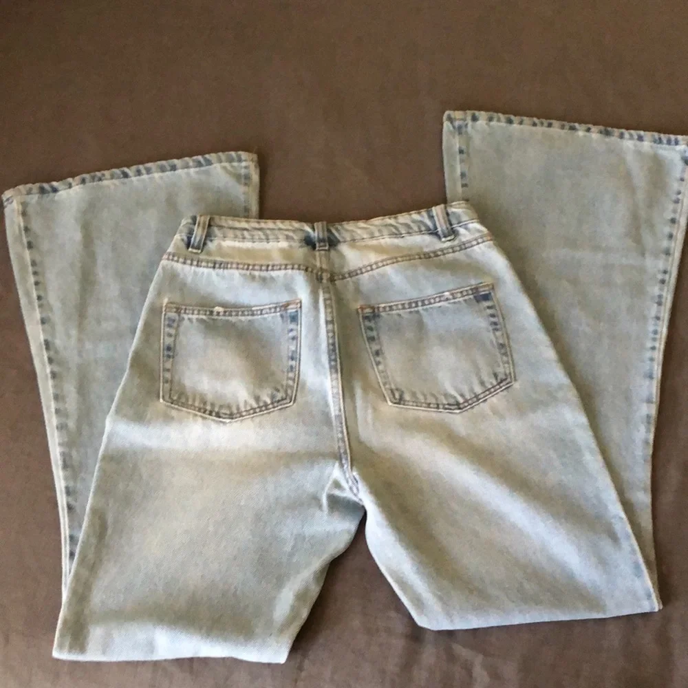 FARM Rio ultra high waist flare jeans - Picture 3 of 7